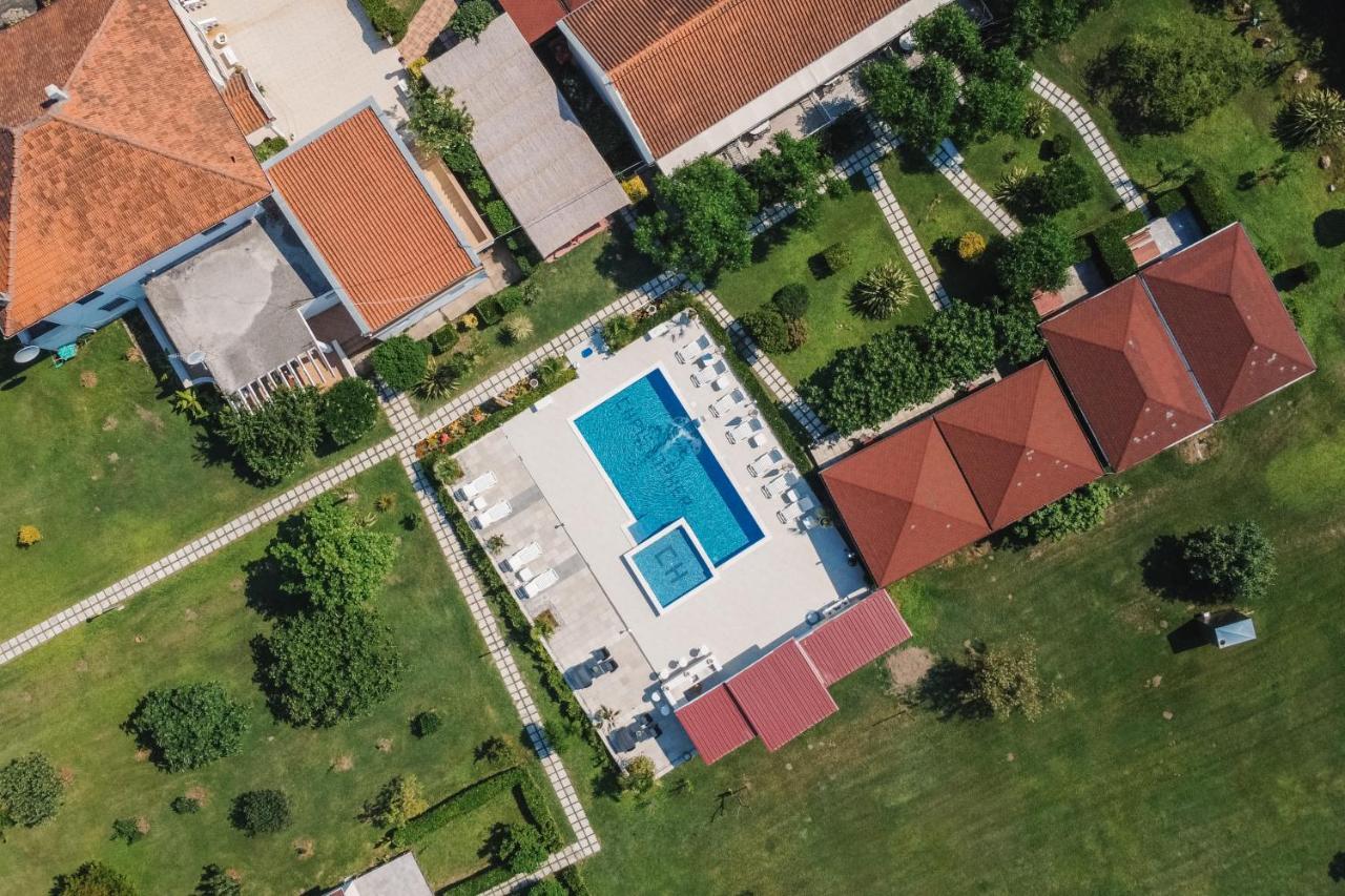 Christopher'S Apartments Ulcinj Exterior photo