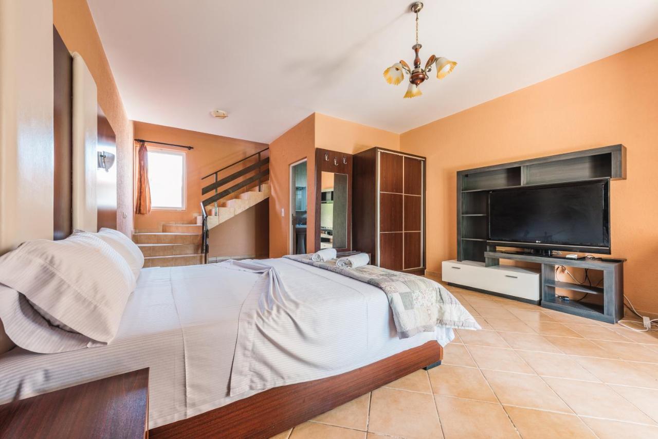 Christopher'S Apartments Ulcinj Exterior photo