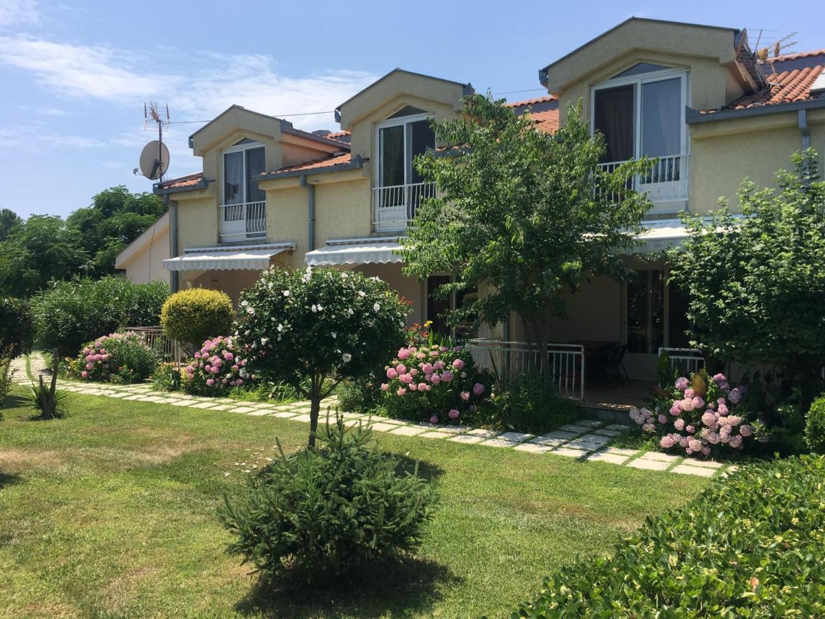 Christopher'S Apartments Ulcinj Exterior photo